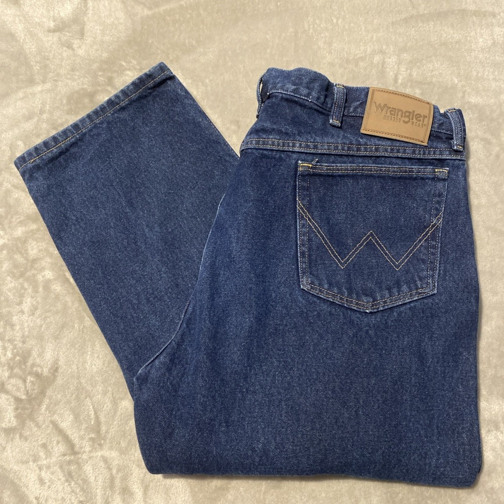 Wrangler Jeans Men‎ 42x29 Rugged Wear Relaxed Fit Straight Rodeo PBR Ranch Wear